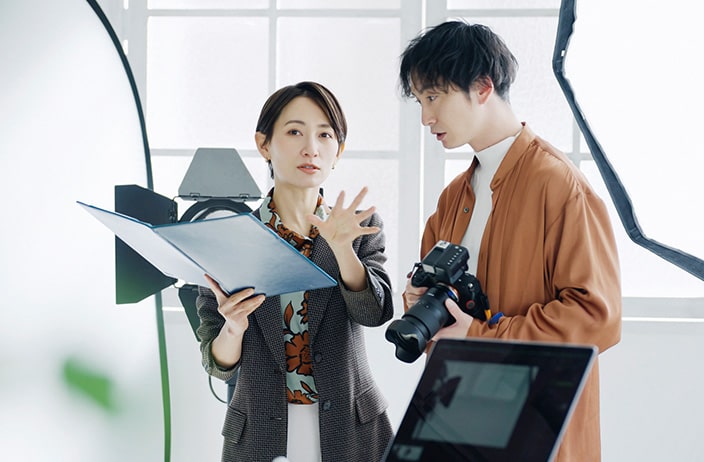 総合クリエイティブ